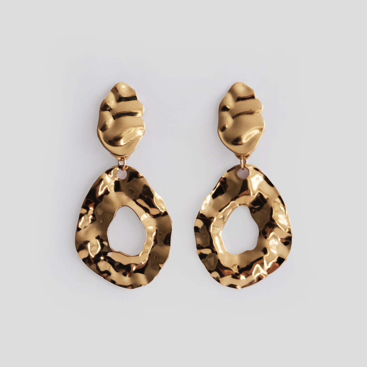 Susanna Irregular Oval Drop Earrings Gold