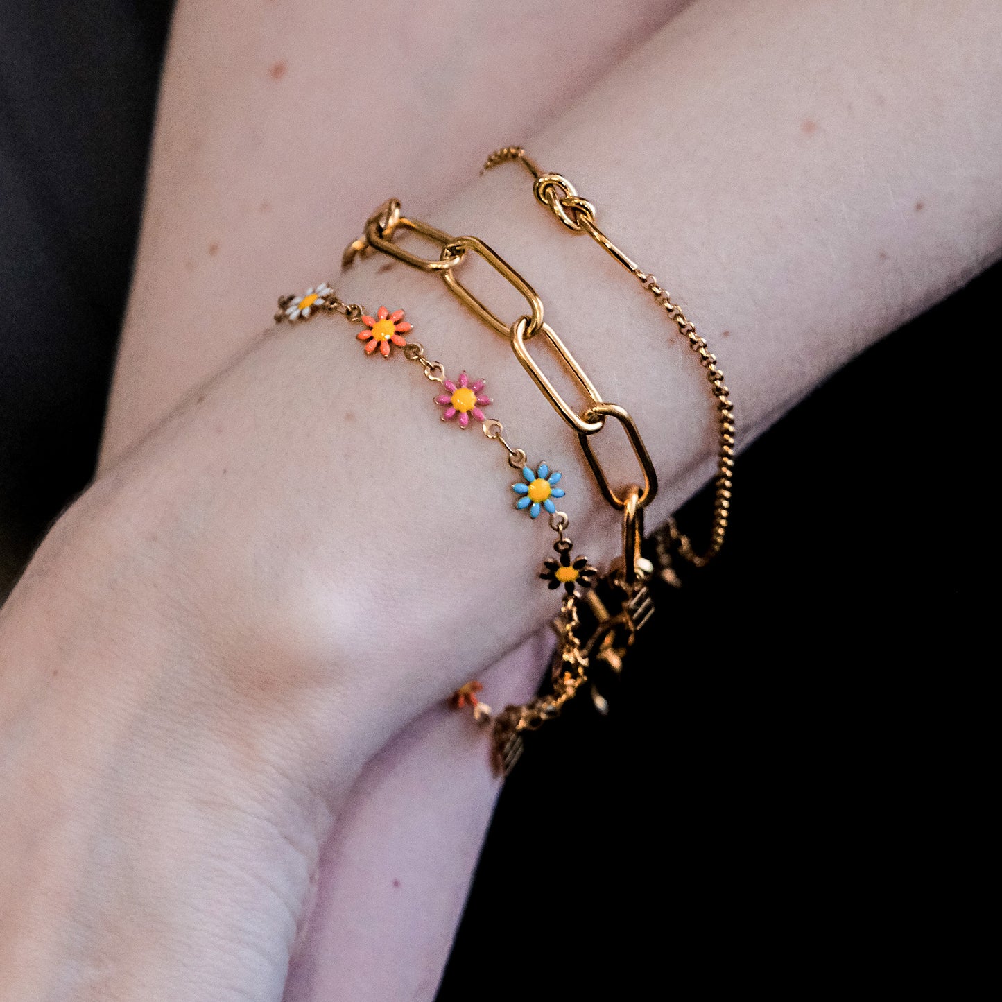 Knot Bracelet Gold