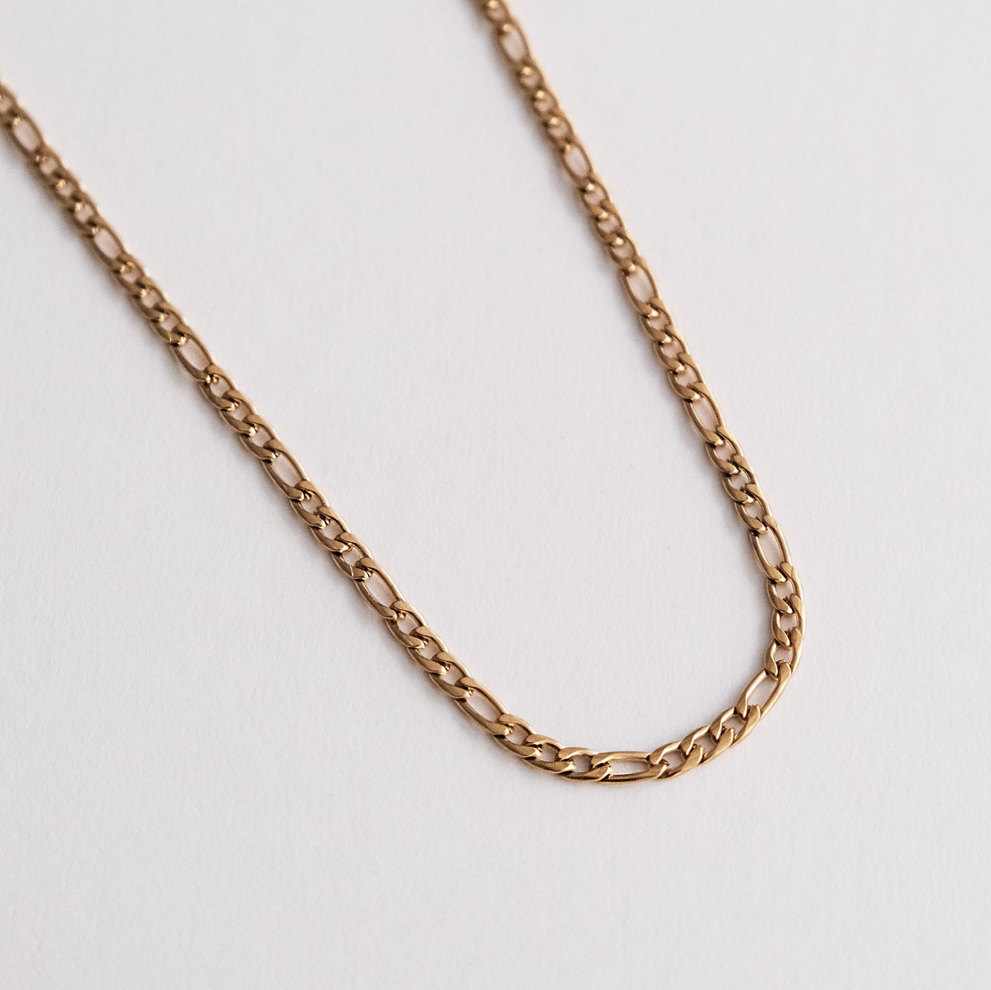 Figaro Chain Necklace Gold