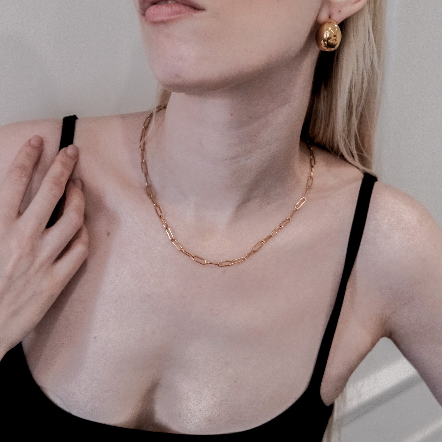 Classic Paper Clip Chain Necklace Gold