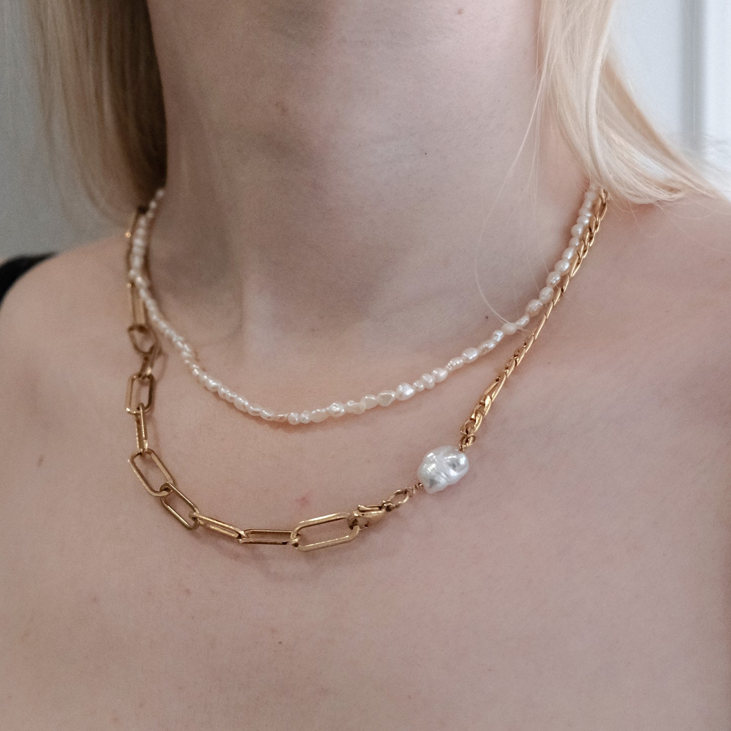 Adella Mix Chain Necklace with A Keshi Pearl Gold