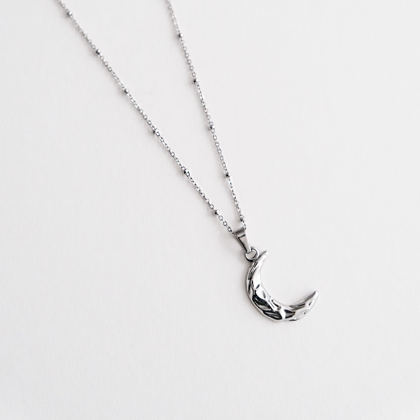 Crescent Moon Necklace Silver