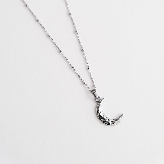 Crescent Moon Necklace Silver