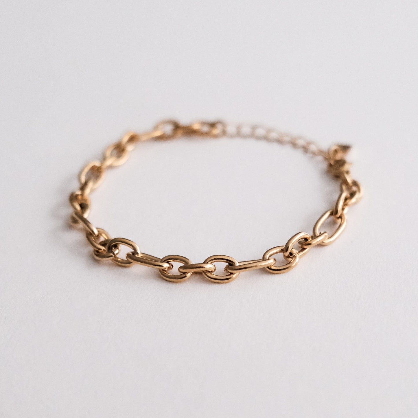 Triple Link Chain Bracelet Gold