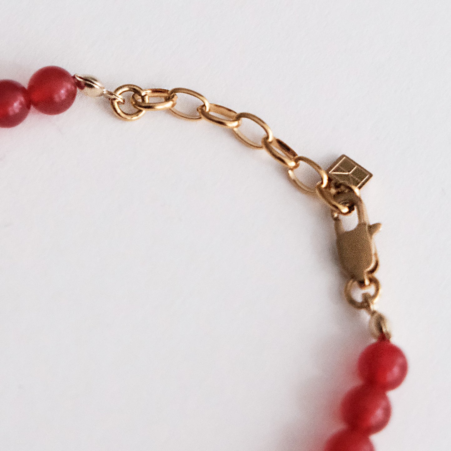 Red Jade Beaded Bracelet Red/Gold