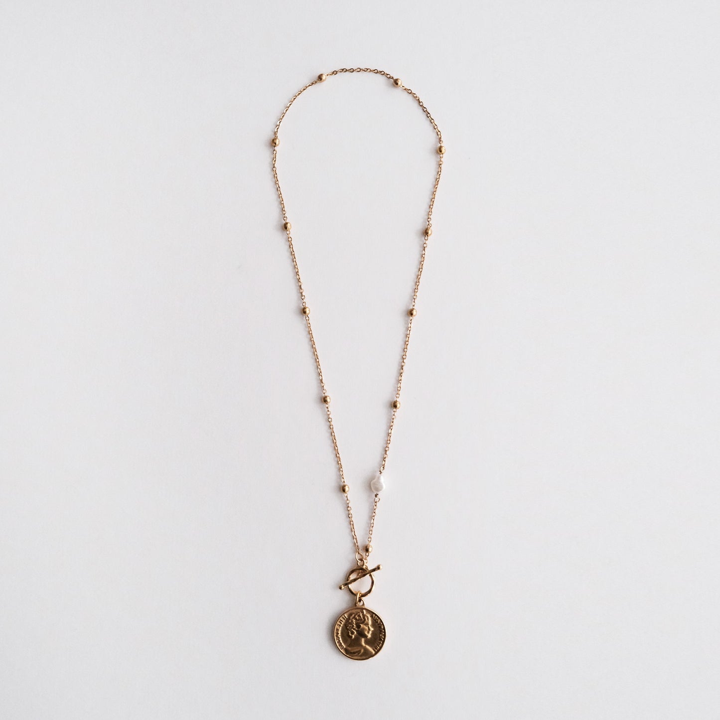 Elizabeth Coin Necklace with a Baroque Pearl Gold