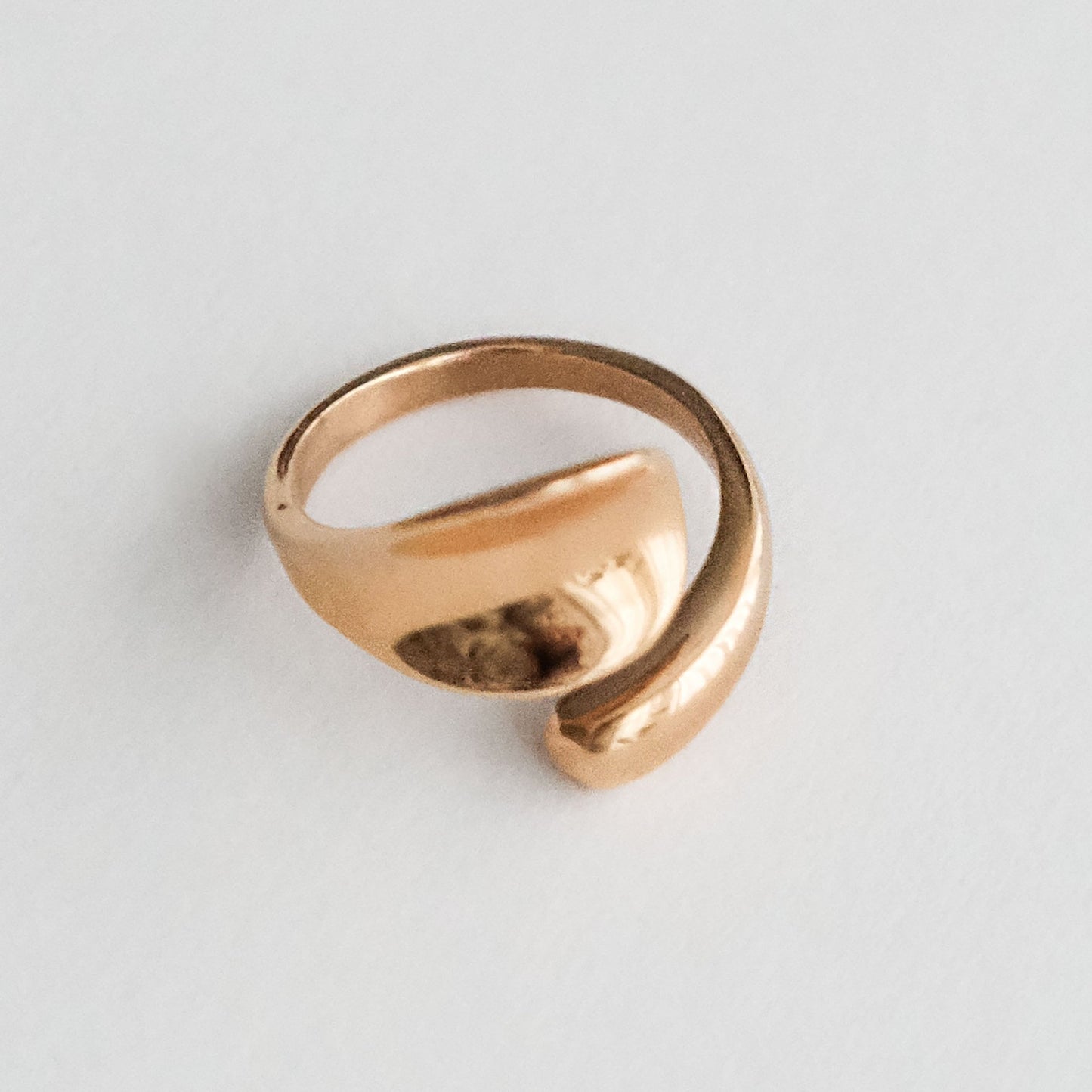 Adella Adjustable Ring Gold - HYE STUDIO