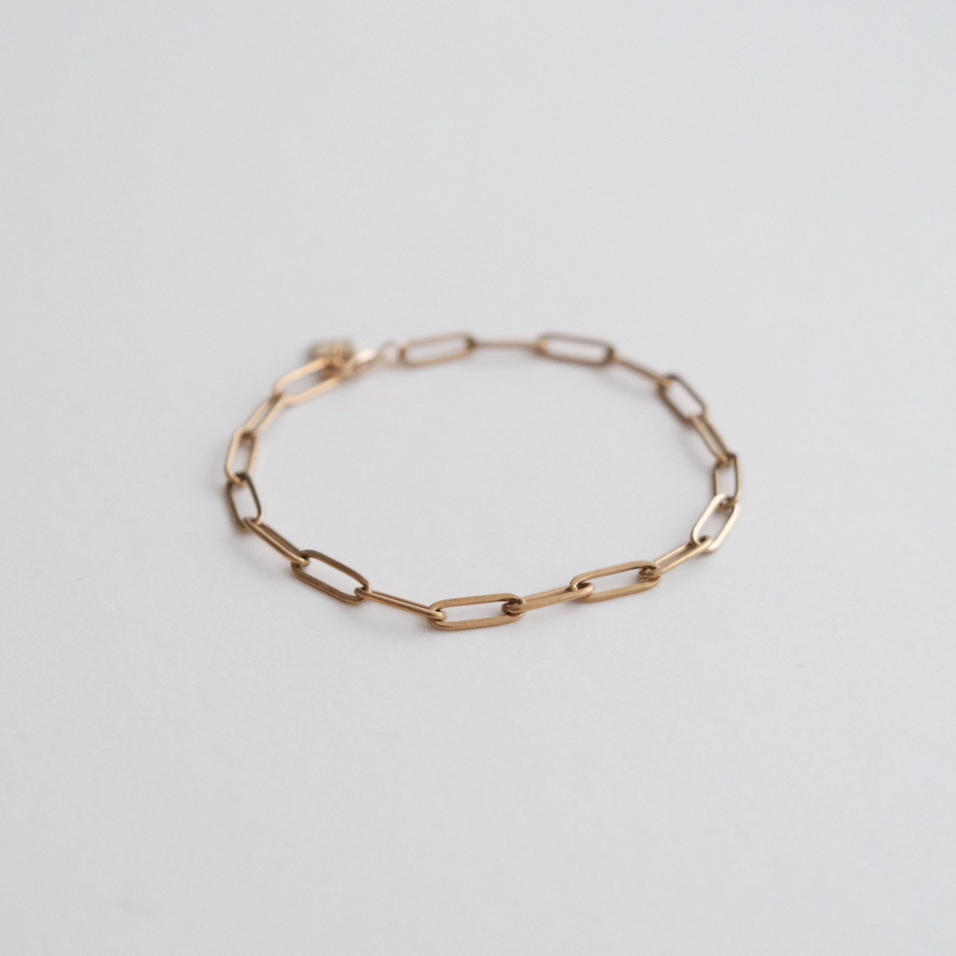 Classic Paper Clip Chain Bracelet Gold - HYE STUDIO