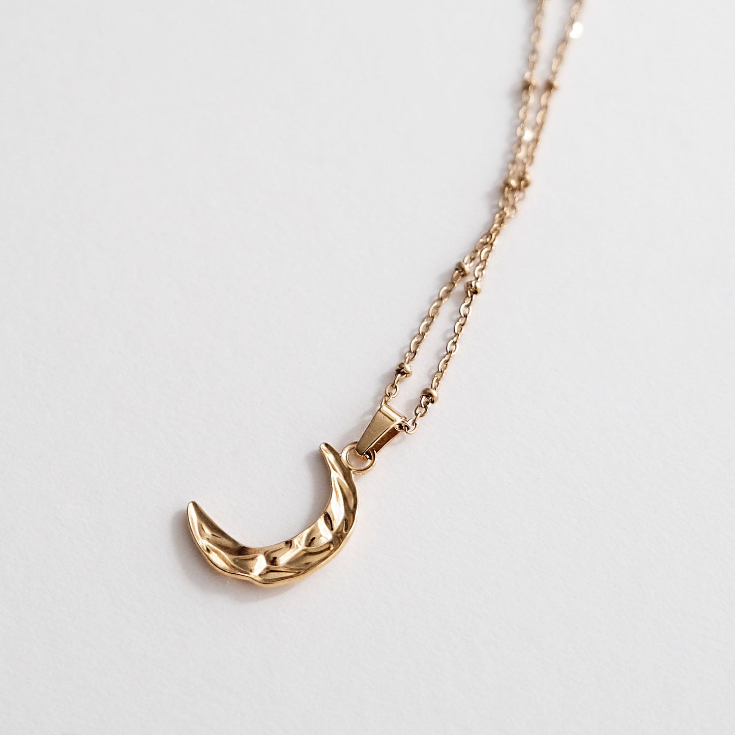 Crescent Moon Necklace Gold - HYE STUDIO