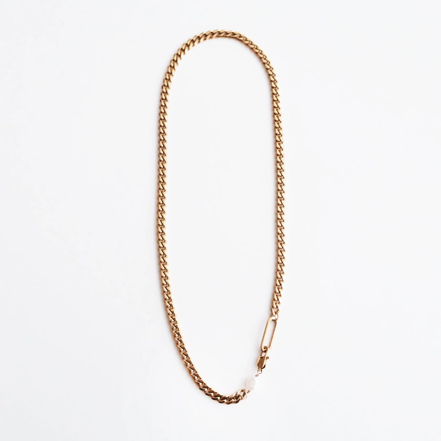 Jakie Cuban Chain Necklace With A Baroque Pearl Gold