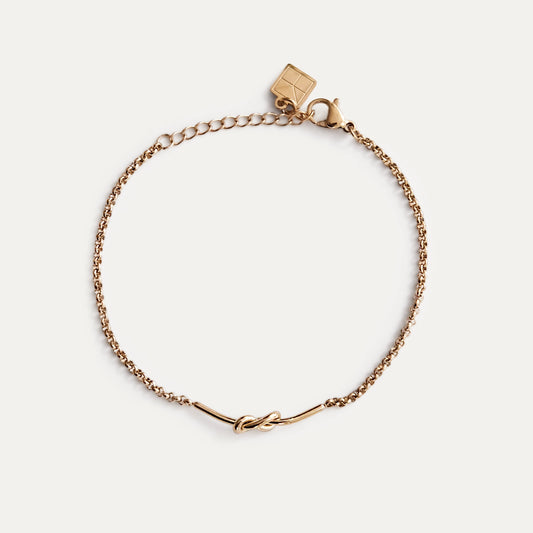 Knot Bracelet Gold