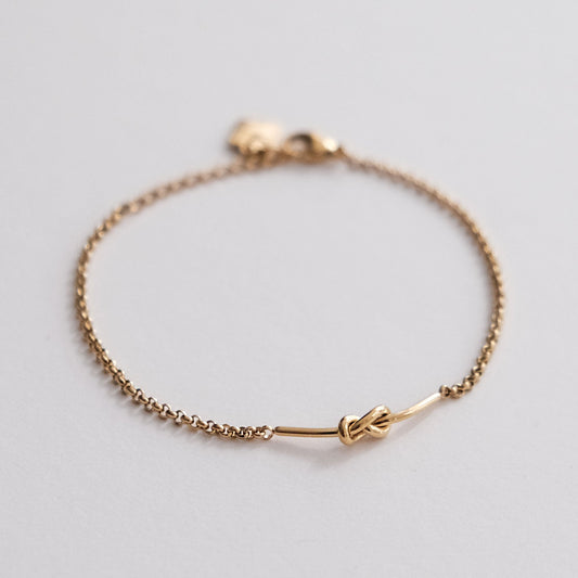 Knot Bracelet Gold - HYE STUDIO