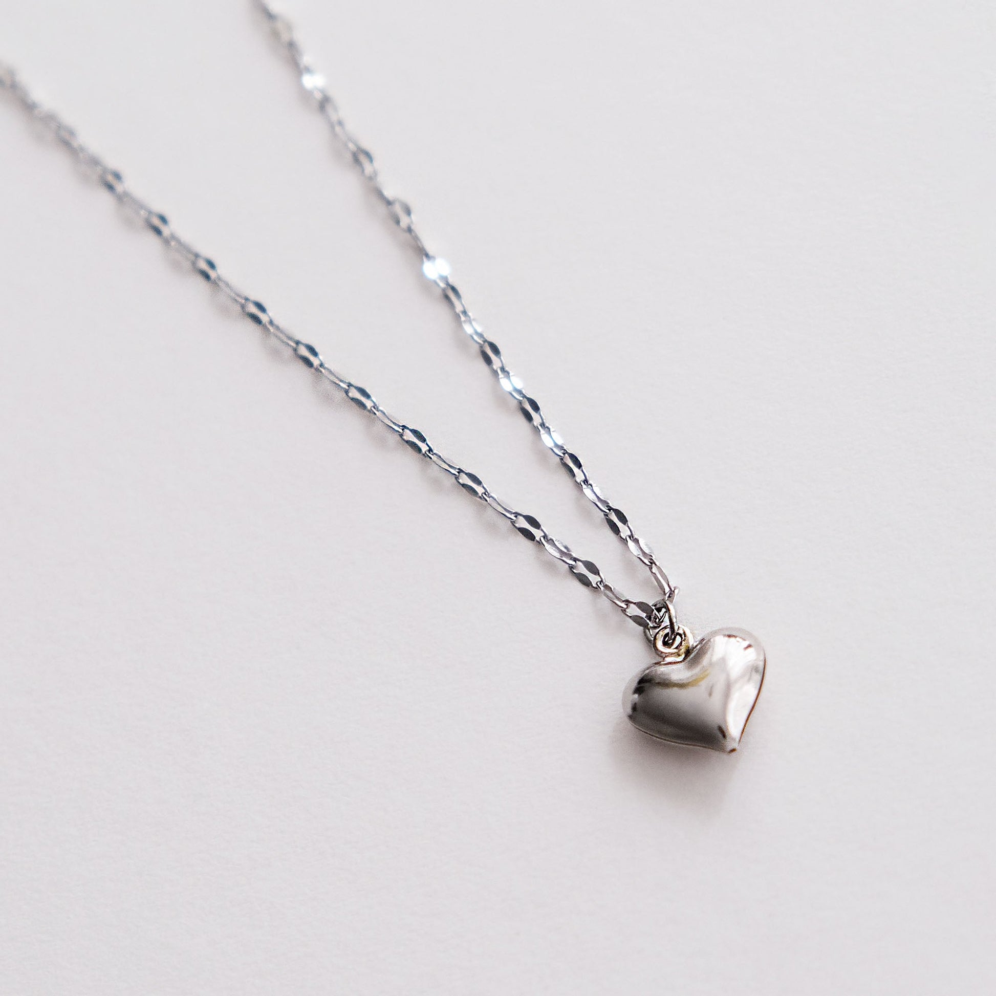 Puffy Heart Necklace Silver - HYE STUDIO