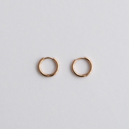 Small Classic Hoop Earrings Gold - HYE STUDIO