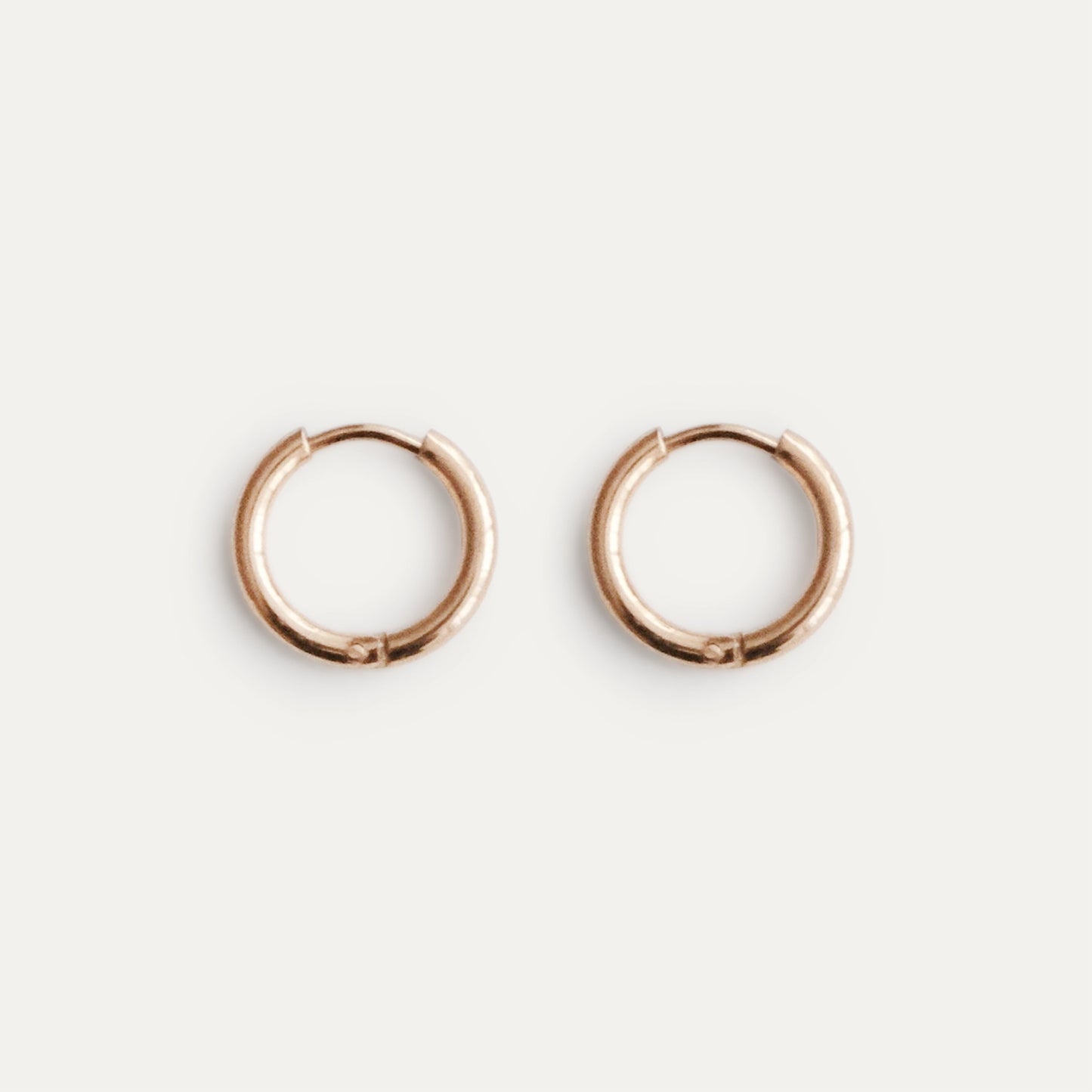 Small Classic Hoop Earrings Gold