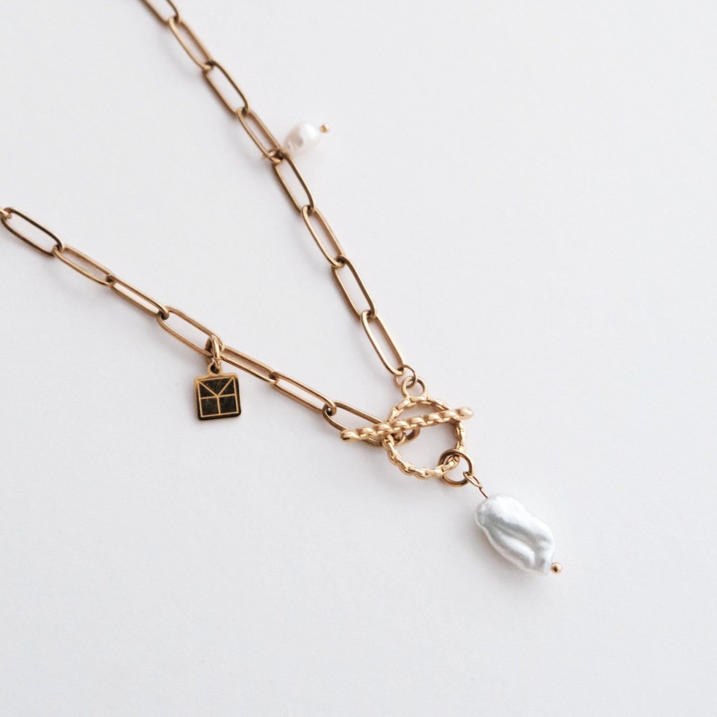 Stella Paperclip Chain Necklace with Pearls Gold - HYE STUDIO