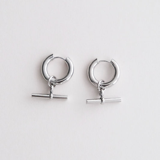 T-Bar Hoop Earrings Silver - HYE STUDIO